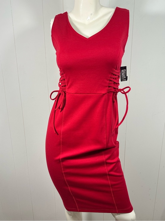 New York & Company Dresses & Skirts - NWT New York and Company Size Small S Red Sheath Sleeveless Dress Knee Length